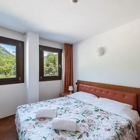 Sogno Di Montagna Sulle Piste Da Sci