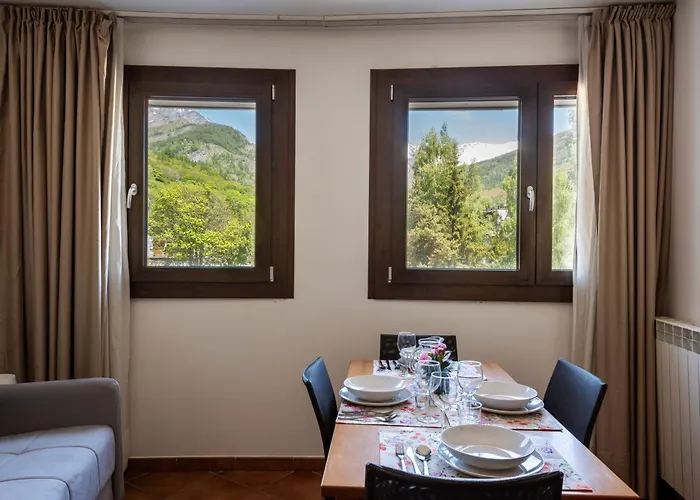 Sogno Di Montagna Sulle Piste Da Sci *